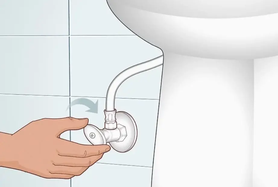 شیر آب ورودی را ببندید