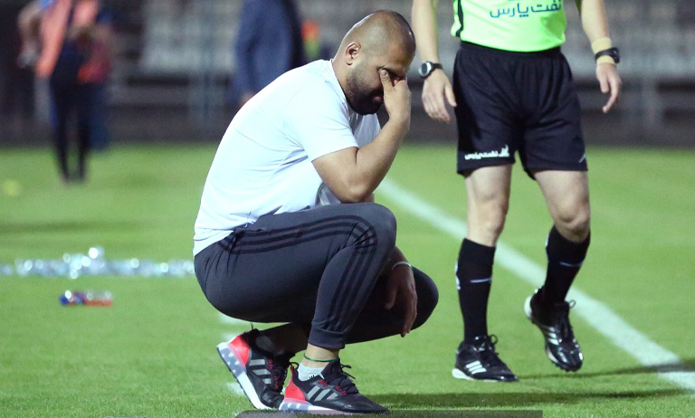 گریه‌ی سرمربی ملوان پس از صعود به لیگ برتر