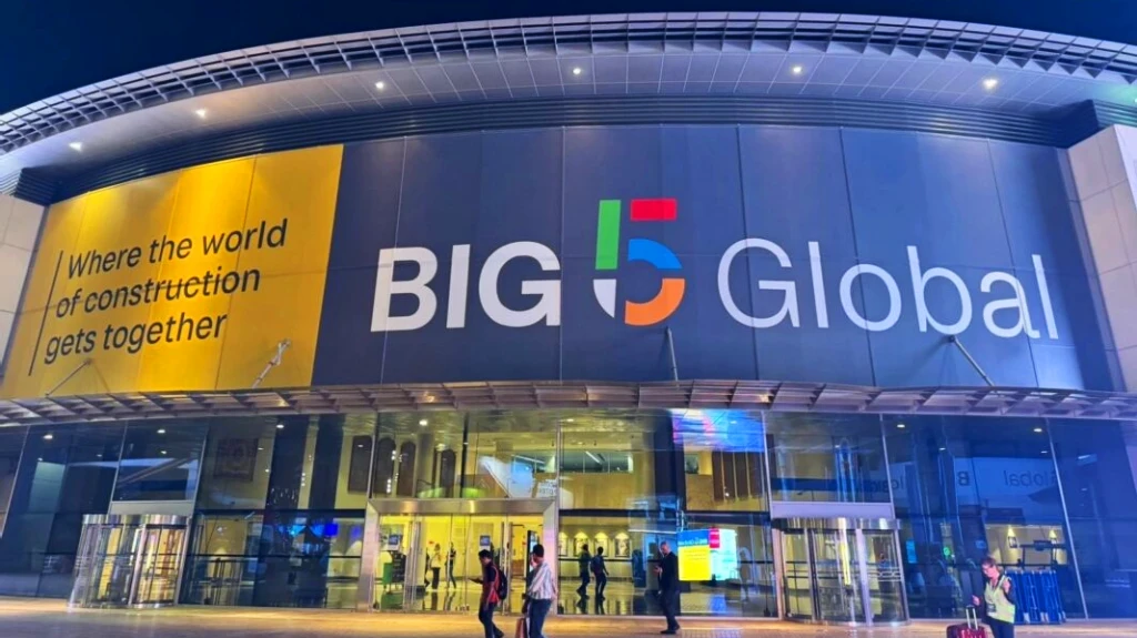 آماده‌سازی غرفه رونیکس در نمایشگاه The Big 5 Global دبی 2025؛ از طراحی تا اجرا