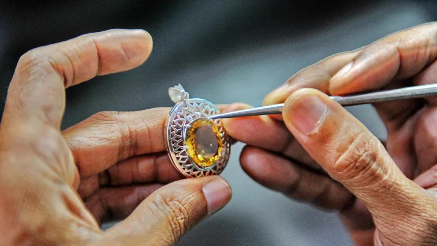 نحوه ساخت جواهرات در خانه